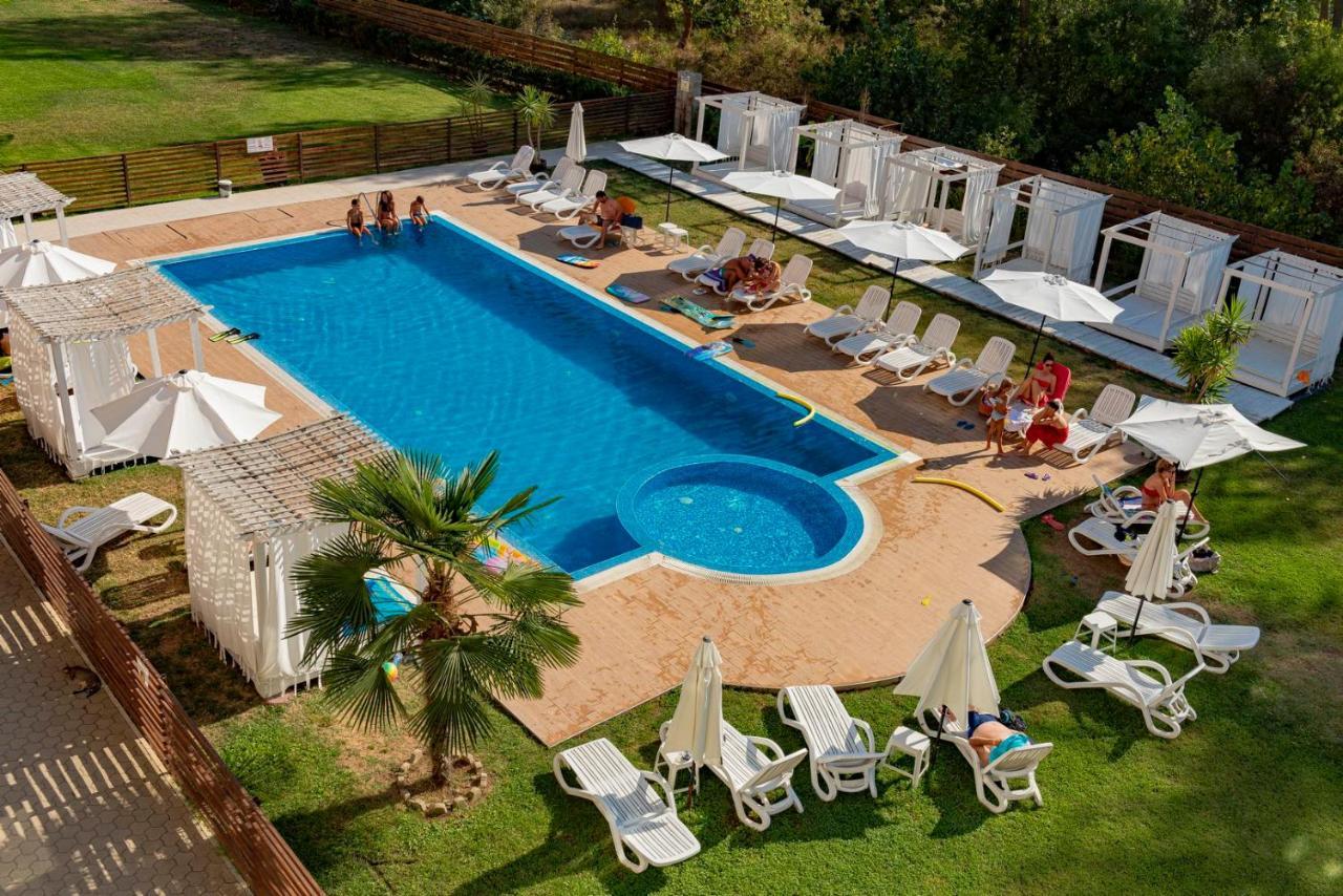 Menada Rocamar Apartments Tsarevo Buitenkant foto