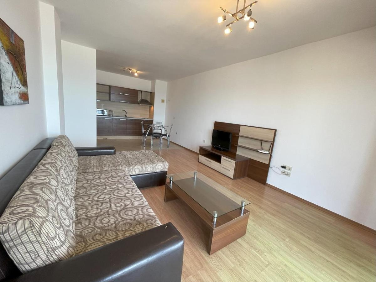 Menada Rocamar Apartments Tsarevo Buitenkant foto