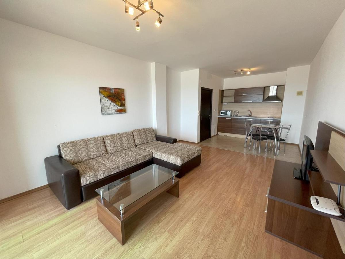 Menada Rocamar Apartments Tsarevo Buitenkant foto