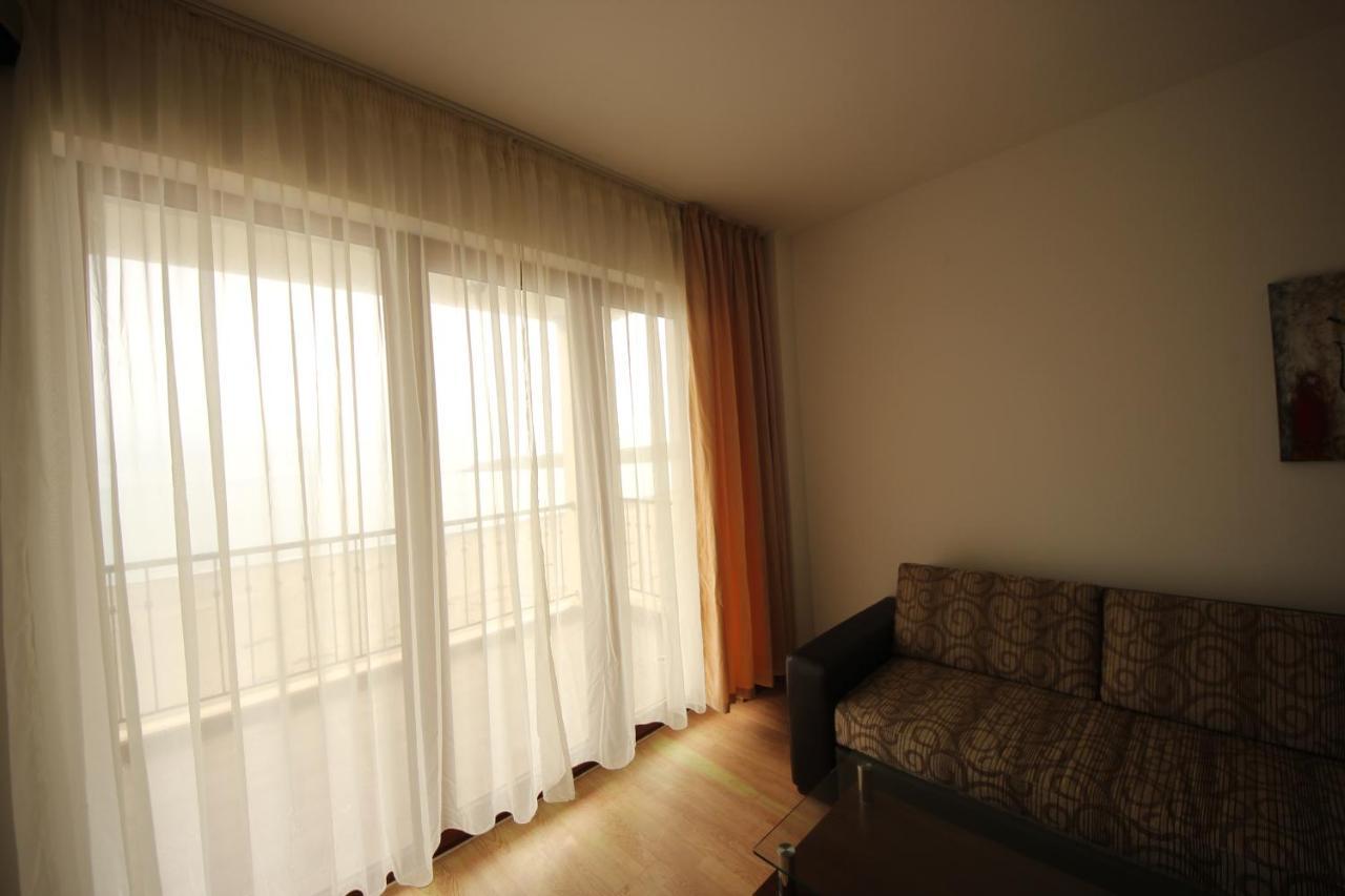 Menada Rocamar Apartments Tsarevo Buitenkant foto